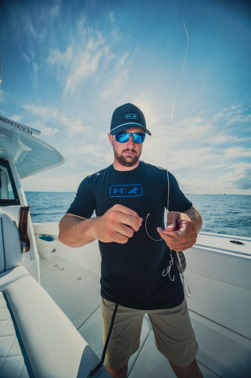 Under Armour x BlacktipH Men’s Fish Logo T-Shirt - Black