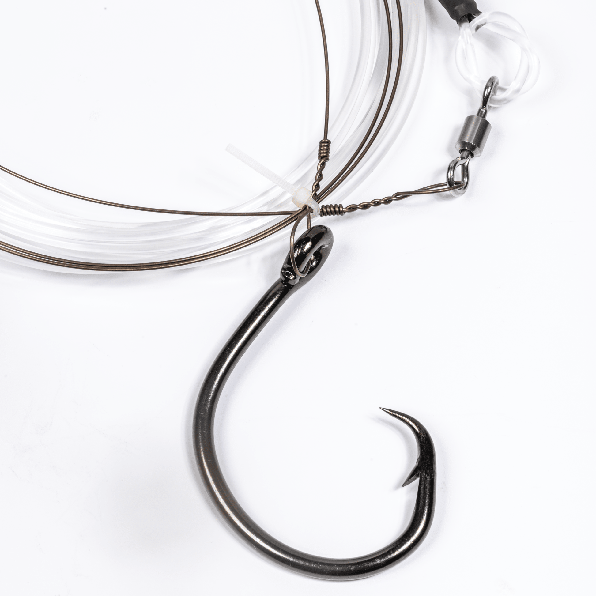 Mustad BlacktipH Monster Shark Rig | 16/0 Hook & #19 Wire Mustad BlacktipH Monster Shark Rig | 16/0 Hook & #19 Wire