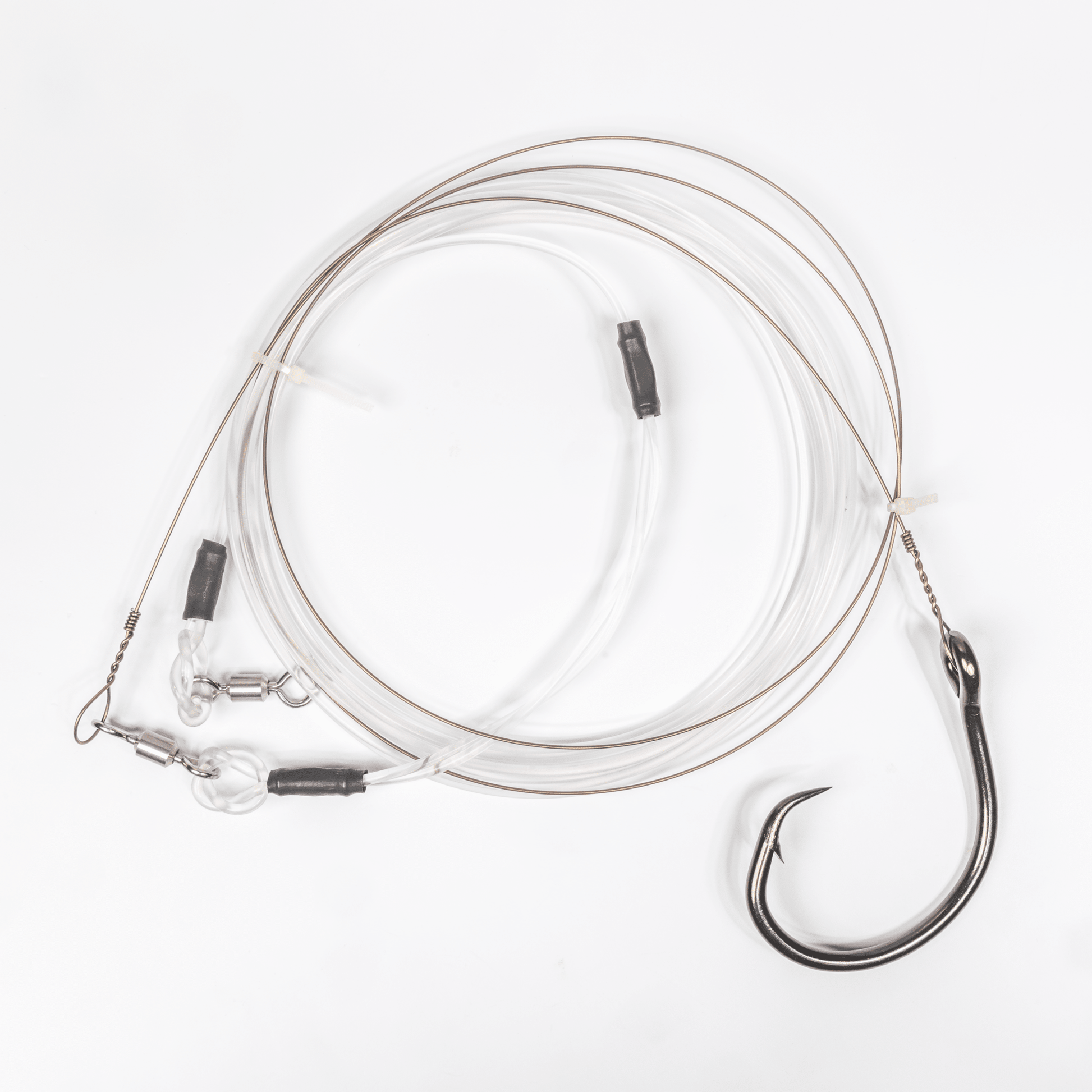 Mustad BlacktipH Monster Shark Rig | 16/0 Hook & 19 Wire - BlacktipH