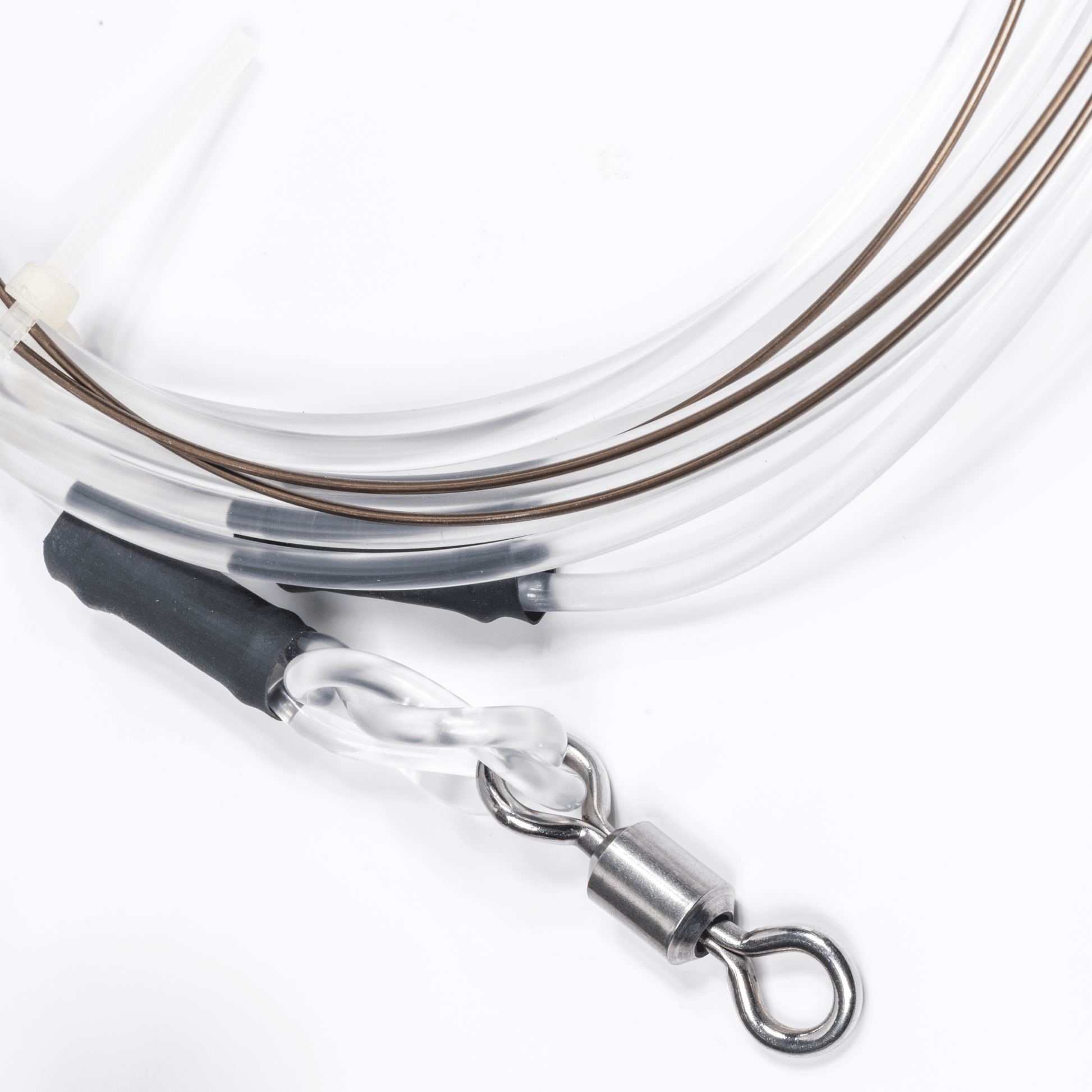 Mustad BlacktipH Monster Shark Rig | 16/0 Hook & 19 Wire - BlacktipH