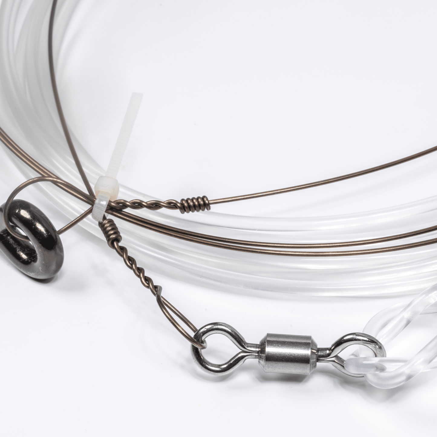 mustad braided fishing line Mustad BlacktipH Monster Shark Rig | 16/0 Hook & #19 Wire