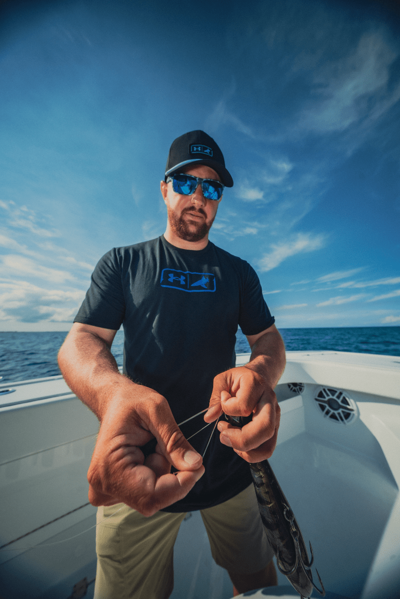 Under Armour x BlacktipH Men’s Fish Logo T-Shirt - Black - BlacktipH